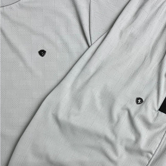 AuraFlex – Light Gray