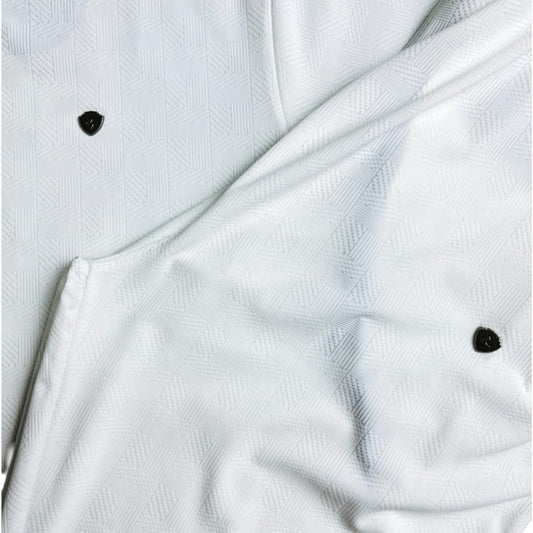 AuraFlex – Pure White